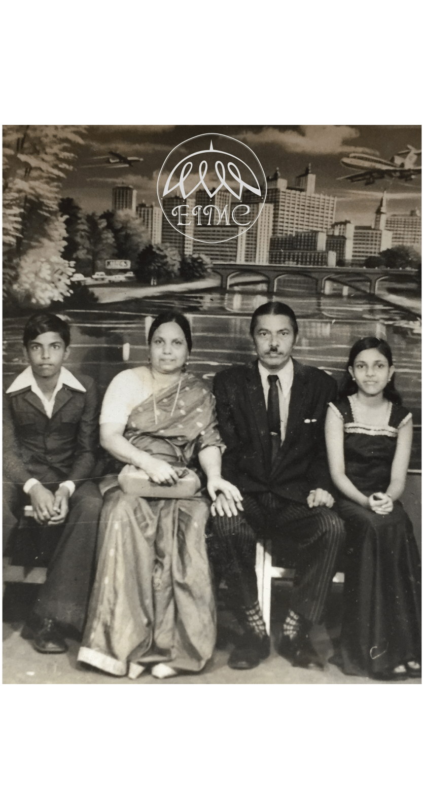 Watermarked photos-08.png